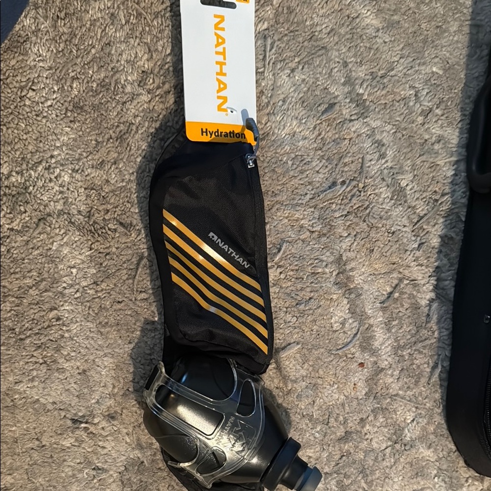 Nathan Black and Gold Hydration Belt - Brand New Never Used with original tags